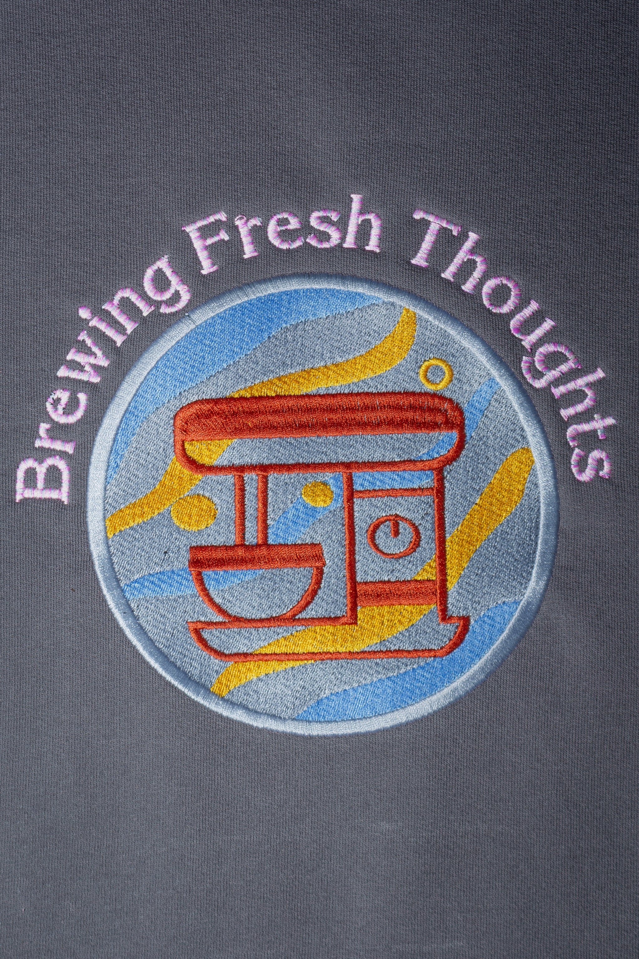 Brewing Fresh Thoughts embroidered sweatshirt by TURTLEGROOVE – embroidery close-up, Oil Grey